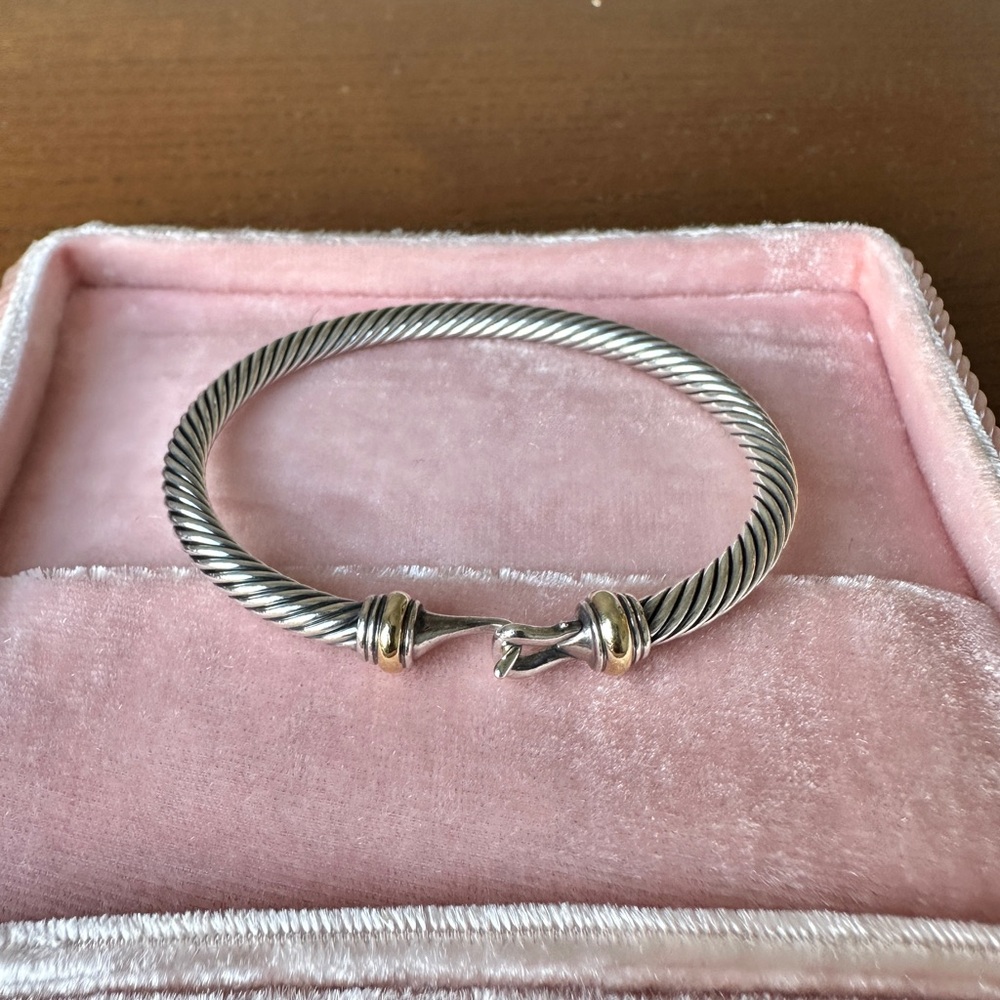David Yurman Buckle Classic Cable Bracelet - Picture 6 of 14